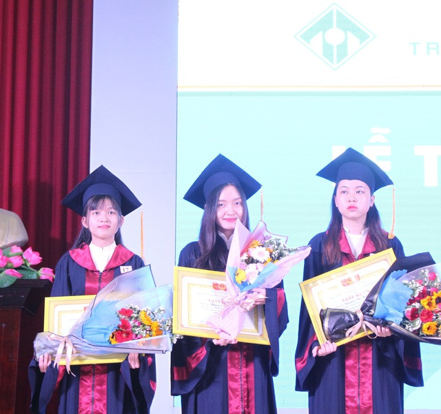 Được biết, số điểm mà Bảo Nhi đạt được khi tốt nghiệp ra trường là 3.88/4.0.