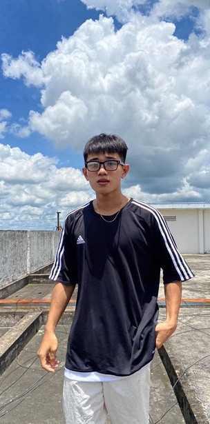 Điều khó khăn nhất cậu bạn này phải đối mặt trong quá trình giảm cân chính là ăn uống theo khuôn khổ, hạn chế thức ăn không lành mạnh.