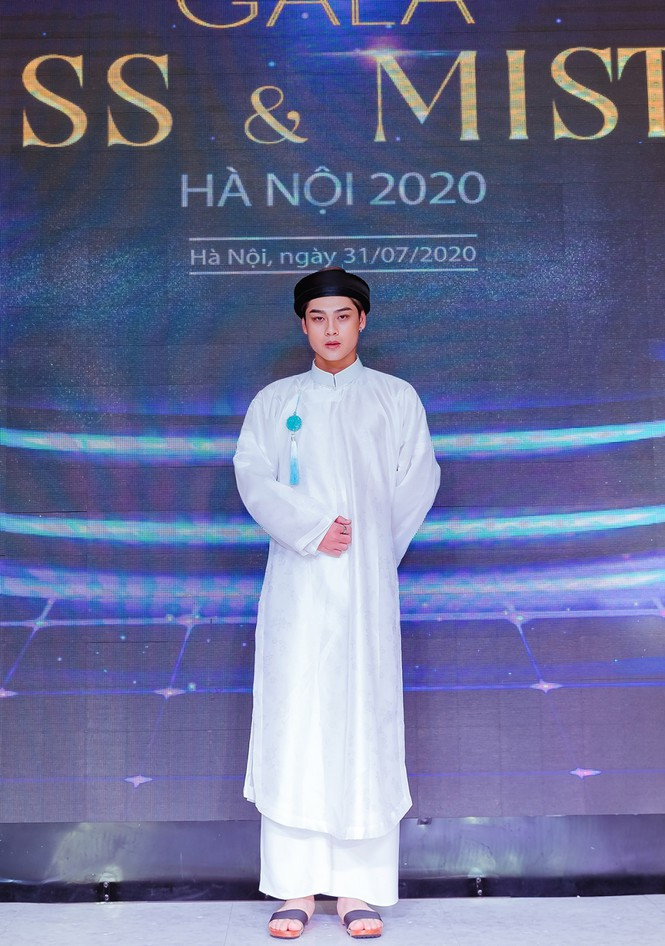 Vượt qua các gương mặt đầy tiềm năng khác, Đức Anh đã xuất sắc giành ngôi vị Nam vương Ảnh. Đây có thể là phần thưởng cho những nỗ lực, cố gắng của chàng hot boy Tiktok trong suốt thời gian qua.