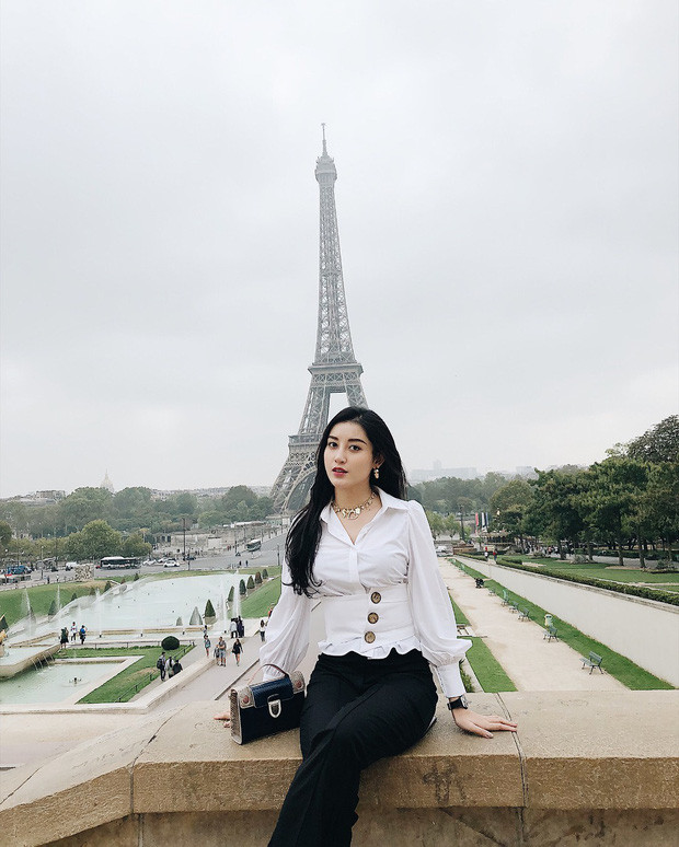 Từ khi đăng quang, Á hậu Việt Nam 2014 là một trong những người đẹp rất tích cực trong các hoạt động Đoàn, Đội.