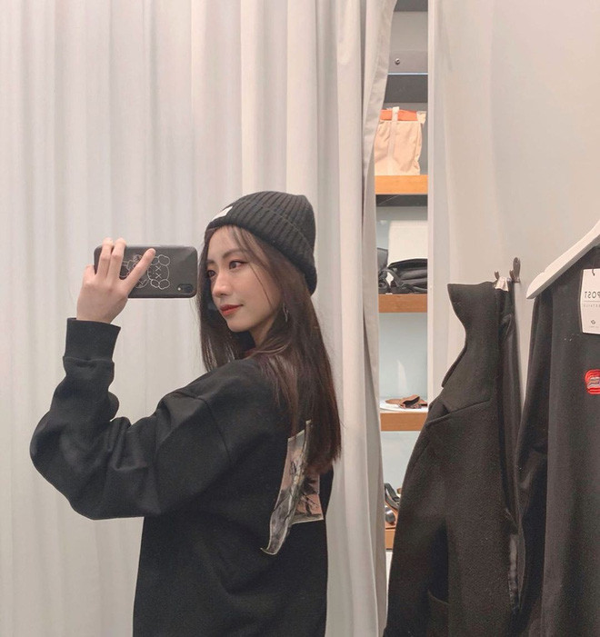 Hải Hà từng cho biết, Rocker Nguyễn chính là tình đầu của cô.