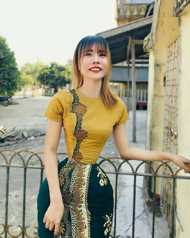 Ngoài những comment góp ý, Su Naing cũng phải đối mặt với nhiều bình luận khiếm nhã, miệt thị ngoại hình từ vóc dáng đến cân nặng của dân mạng.