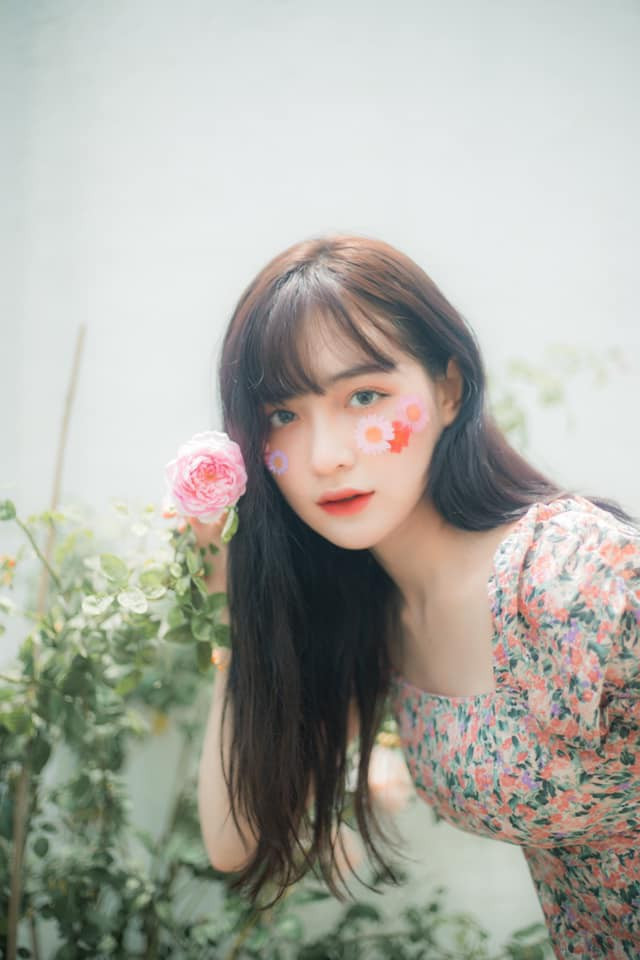 Luôn luôn nỗ lực làm mới hình ảnh, nữ sinh 10X đa tài liên tục xuất hiện với những concept đa dạng.