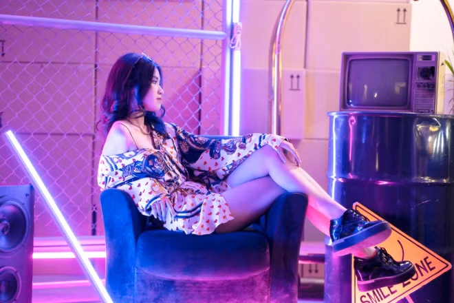 Hiện tại, nữ rapper 2K là sinh viên năm nhất trường Cao đẳng Nghệ thuật Hà Nội.