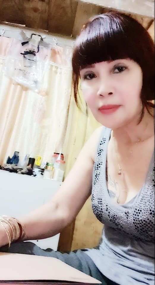 Kèm theo hình ảnh, "cô dâu 62" Thu Sao cũng lần đầu tiết lộ về cuộc sống trong khoảng 2 năm kết hôn cùng chồng trẻ Hoa Cương.