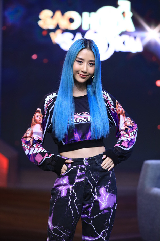 Chia sẻ này của hot girl Hà Thành được cho là câu trả lời cho tin đồn rạn nứt tình bạn với Chi Pu thời gian qua.