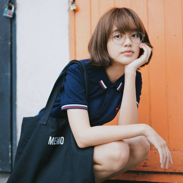 Không đẹp kiểu thoát tục, không nóng bỏng cũng không sắc sảo, Pigkaploy xinh xắn theo kiểu rất lạ.