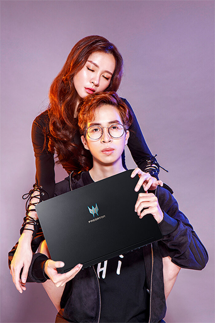 Thế nhưng từ những chia sẻ của cả hai, được biết họ đã dừng lại trong êm đẹp, hiện tại cả streamer ViruSs và Ngân Sát Thủ vẫn giúp đỡ nhau nhiệt tình trong công việc.