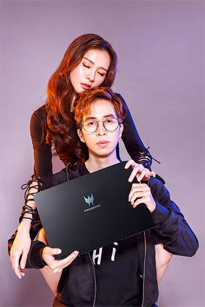 Thế nhưng từ những chia sẻ của cả hai, được biết họ đã dừng lại trong êm đẹp, hiện tại cả streamer ViruSs và Ngân Sát Thủ vẫn giúp đỡ nhau nhiệt tình trong công việc.