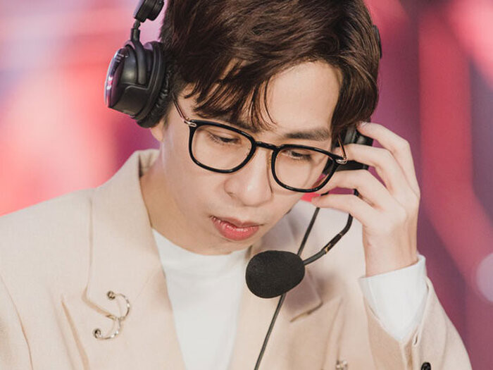 Lục lại những phát ngôn tình trường của nam streamer nổi tiếng, dù đã là quá khứ thế nhưng nó vẫn khiến cộng đồng tức giận. Đồng thời nhiều cô gái sẽ cảm thấy chạnh lòng với những quan điểm trong tình yêu của Hoàng ViruSs.