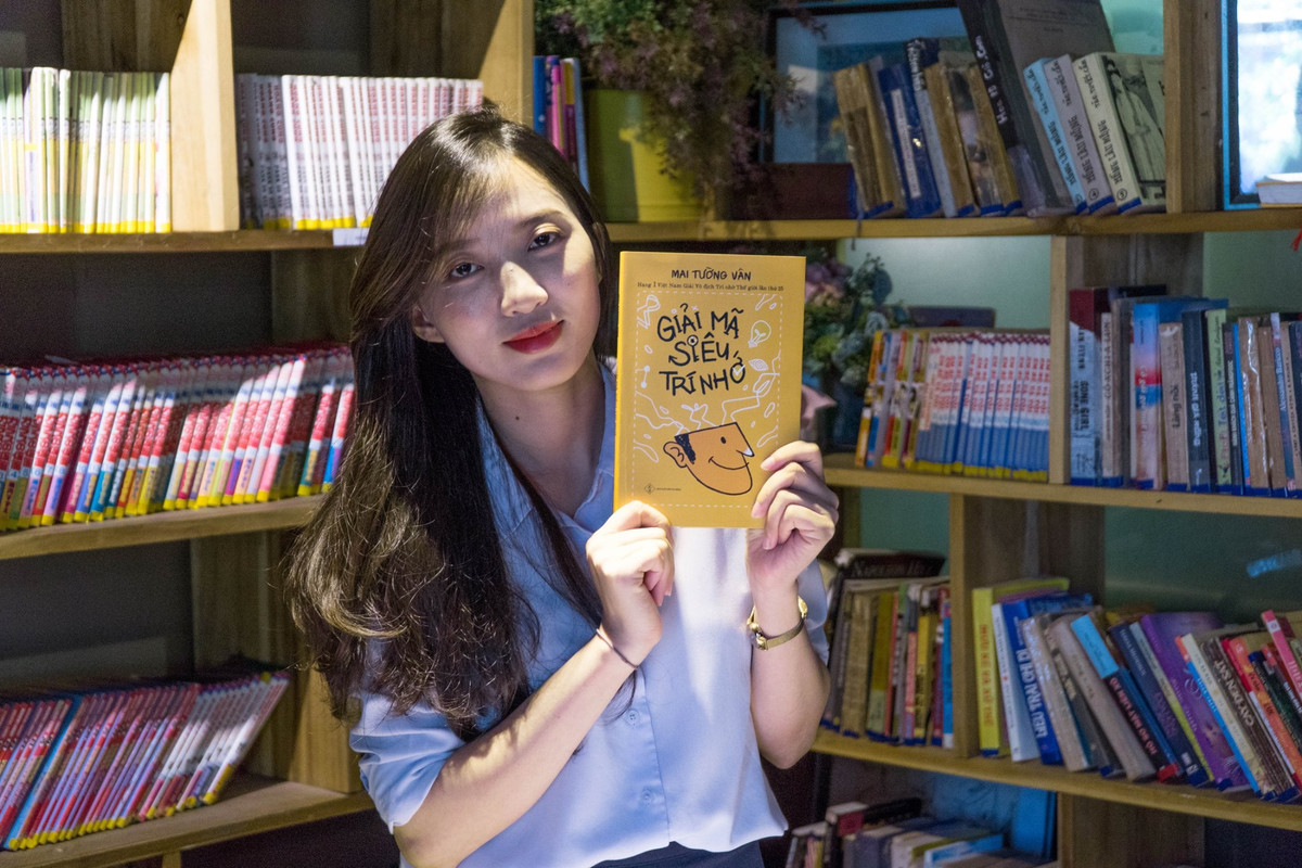 Được biết, việc xuất hiện "trùm cuối" một cô nàng khiến nhiều người nể phục là món quà thay lời cảm ơn chân thành của BTC chương trình đến khán giả để khép lại mùa 3.