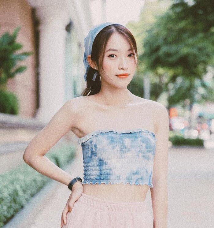 Trong thời gian học đại học, Khánh Vy nổi bật khi tham gia cộng tác với nhiều chương trình truyền hình lớn nhỏ, tổ chức các dự án, hoạt động riêng, làm Youtuber,…