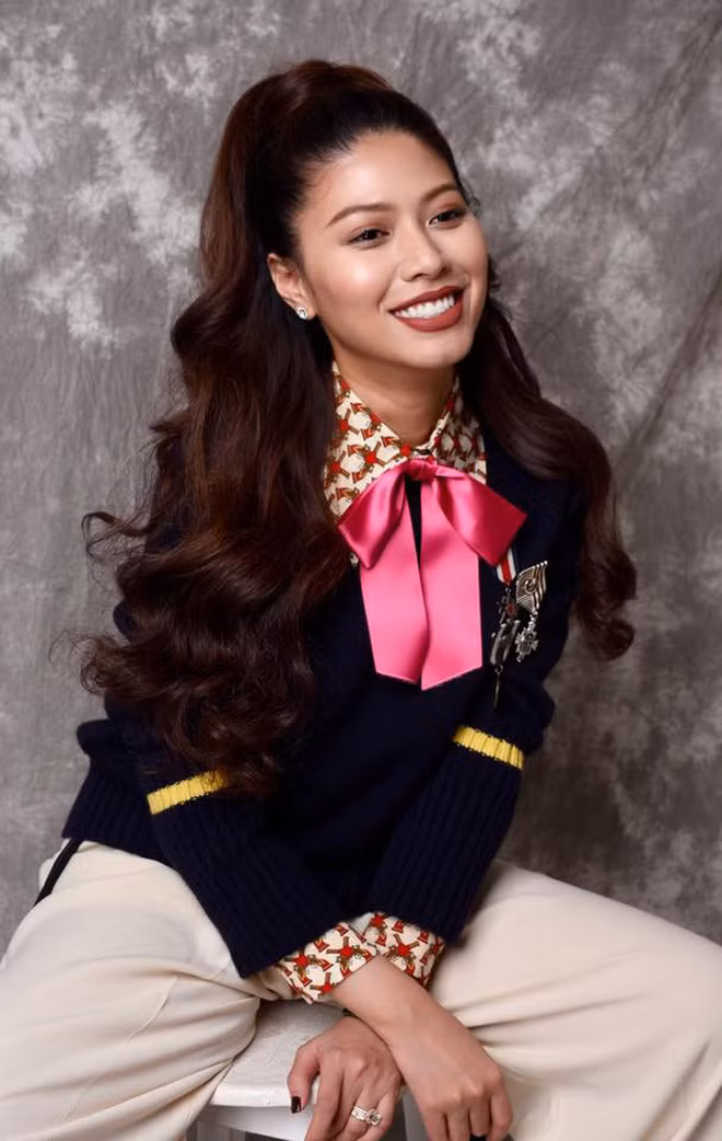 Em trai Ngọc Trinh là thiếu gia Bảo Hưng - người từng vướng tin đồn tình ái với loạt bóng hồng showbiz như Á hậu Tú Anh, Huyền My và mới nhất là Đỗ Mỹ Linh.