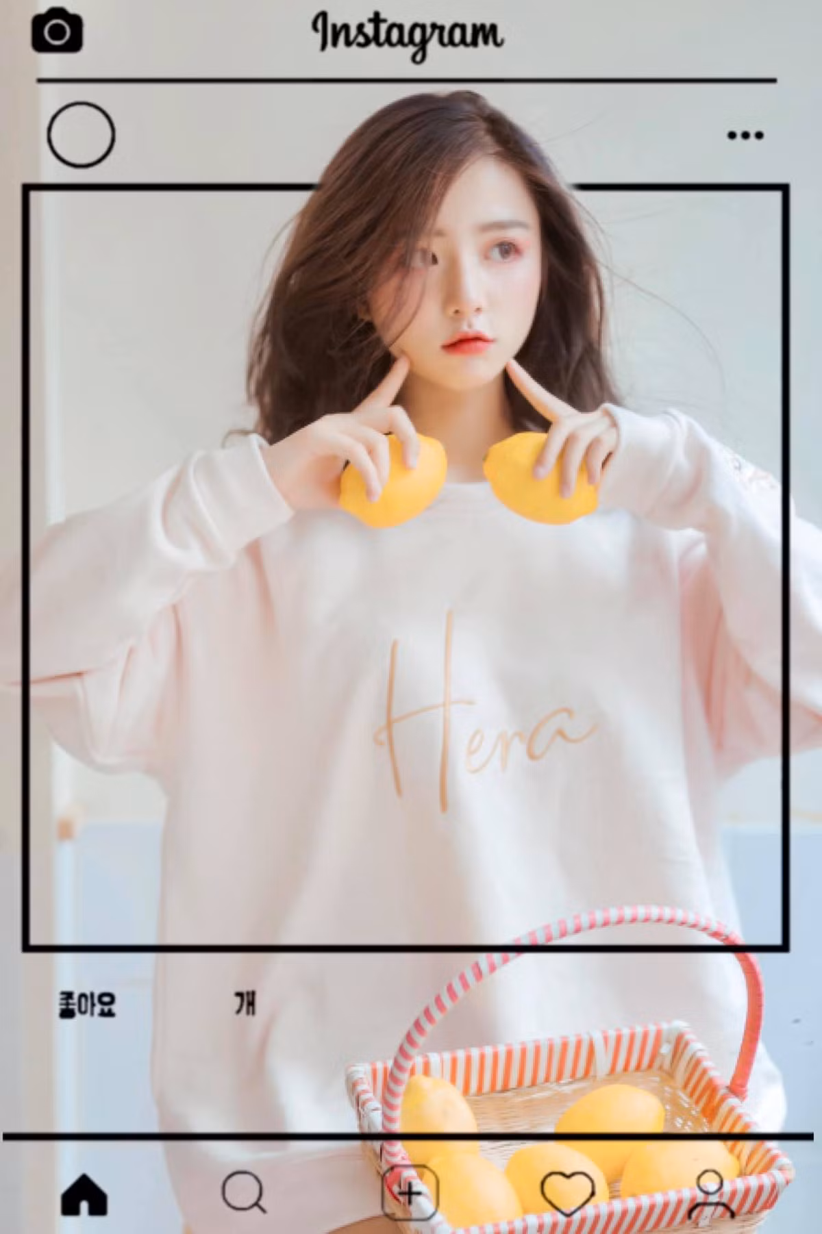 Cô gái trẻ này đang là một trong những nữ sinh được chú ý nhất thời điểm hiện tại. Mời quý độc giả đón xem thêm video Hái ra tiền nhờ danh xưng hot girl - Nguồn: KÊNH VTC1