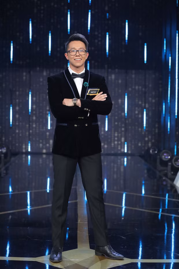 Ấn tượng khi được Hương Giang "nhắm trúng đích", chàng CEO người Singapore Matt Liu từng khiến MC Trấn Thành và Ban cố vấn choáng ngợp trước sự giàu có của anh chàng này ngay ở đoạn clip giới thiệu.