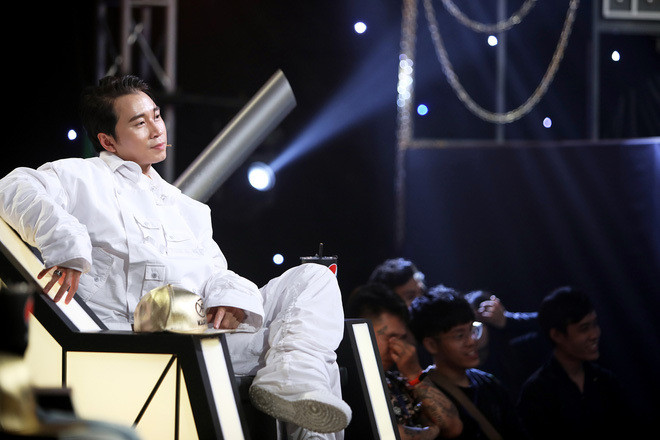 Là một trong những rapper đình đám nhất nhì showbiz hiện tại, anh chàng Karik đang sở hữu lượng fan ham mộ vô cùng đông đảo.