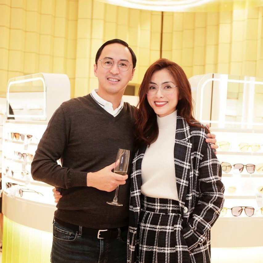 Louis Nguyễn là con trai thứ 2 của ông Jonathan Hạnh Nguyễn - Chủ tịch Tập đoàn Liên Thái Bình Dương.