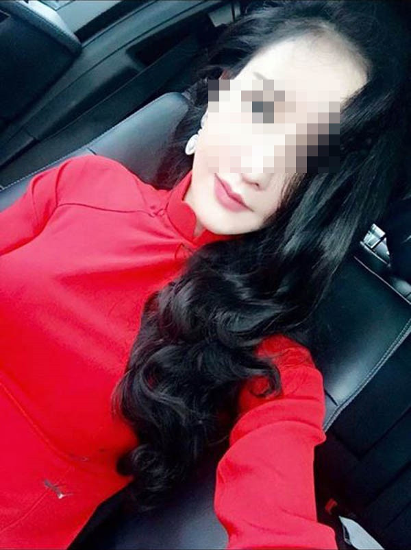 Hiện tại, cô đang hạnh phúc bên người chồng thứ 3 và làm công việc kinh doanh.