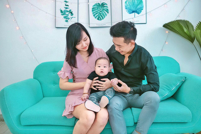 Một nhân vật mẹ đảm hiện đang được cộng đồng mạng chú ý thời gian gần đây là chị Minh Huyền (27 tuổi), đang sinh sống tại TP.HCM với chồng và con trai.