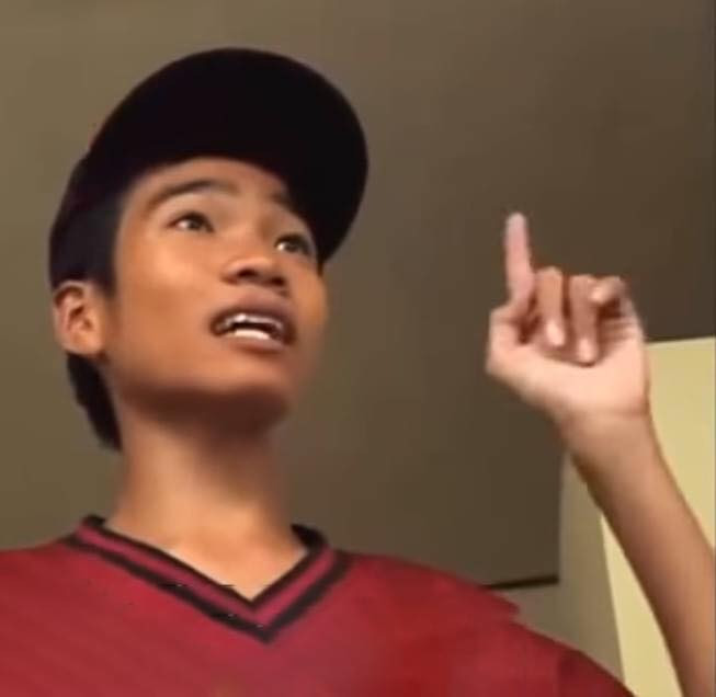 Là một trong bộ tứ huấn luyện viên Rap Việt, Wowy thuở chưa nổi tiếng sở hữu ngoại hình khá ngố tàu cùng với làn da đen bóng.