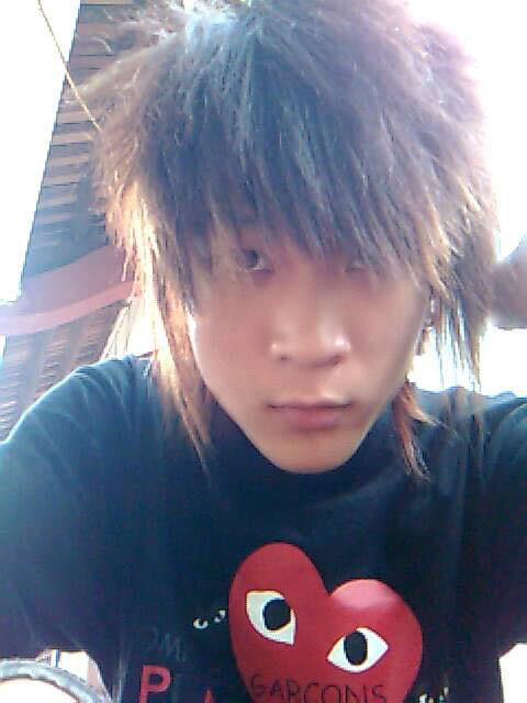 Lil Shady là một trong những rapper đời đầu vô cùng đình đám được thế hệ 8x và 9x biết đến rộng rãi.