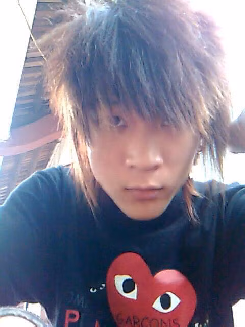 Lil Shady là một trong những rapper đời đầu vô cùng đình đám được thế hệ 8x và 9x biết đến rộng rãi.