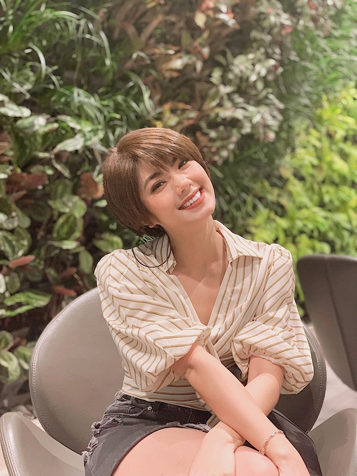 Tuy nhiên, công khai chưa được bao lâu, 3 tháng sau Karik bất ngờ thừa nhận đã chính thức "đường ai nấy đi" với Đàm Phương Linh.