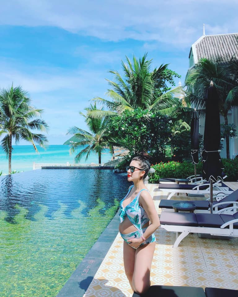 Lúc bầu bí trước đây hot girl Vân Navy vẫn được khen ngợi khá nhiều bởi ngoại hình tươi tắn, trẻ trung.