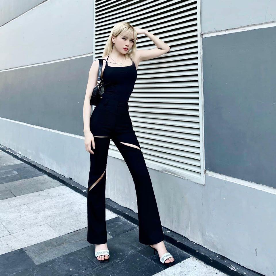 Đôi chân dài miên man mới chính là điểm nhấn mà Bảo Trâm thích nhất