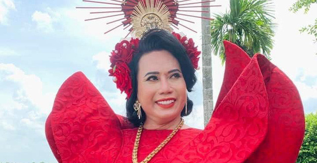 "Cô Minh Hiếu" được xem là người có tình duyên khá lận đận, bởi phải đến đời chồng thứ 10, cô mới tìm được hạnh phúc cho riêng mình. Mời quý độc giả xem video: Võ sư Lê Xuân Cảnh: Đường quyền thất truyền- Nguồn: VTC