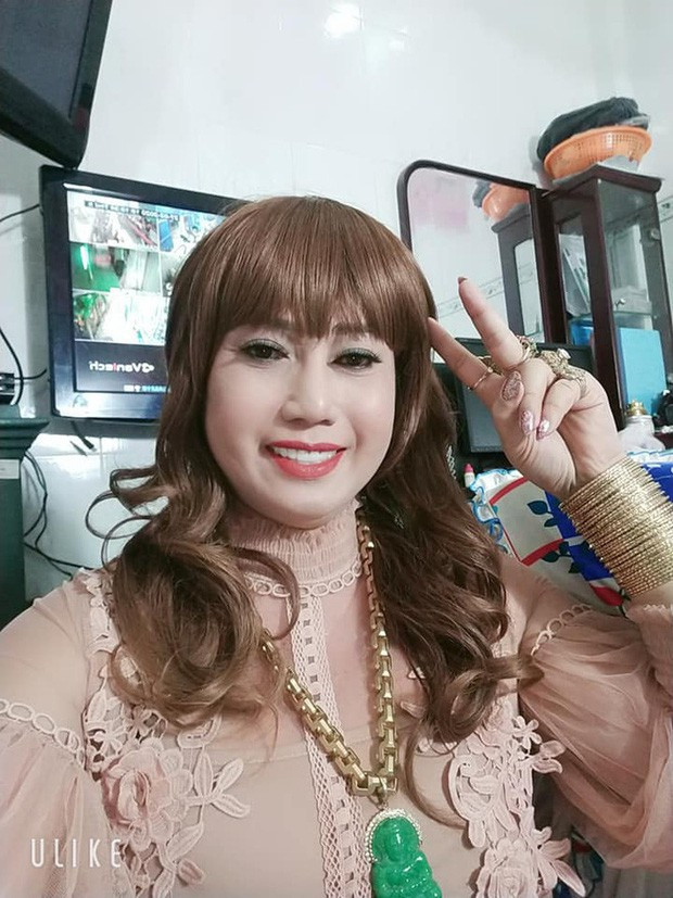 Sau khi nổi tiếng mạng xã hội, hiện tượng "đi đường quyền" vẫn đang nỗ lực với việc kinh doanh của mình ở quê nhà.