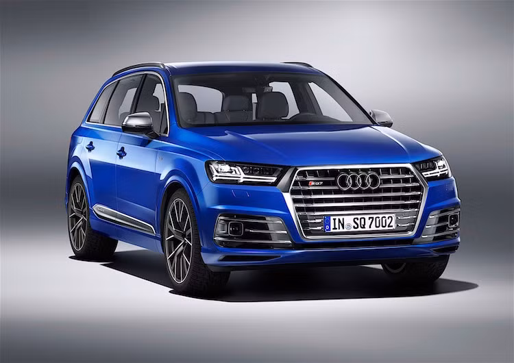 Khi thế hệ Q7 được ra mắt, những tin đồn về phiên bản SUV Audi SQ7 hạng sang cũng được nhắc tới. Tuy nhiên, ít ai có thể nghĩ rằng chiếc xe này sẽ được trang bị động cơ diesel.