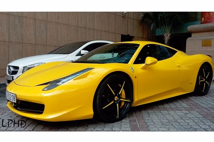 Dù Ferrari là một dòng xe rất kén người chơi nhưng tại Việt Nam, những chiếc Ferrari 458 Italia có số lượng khá lớn, khoảng 10 chiếc.