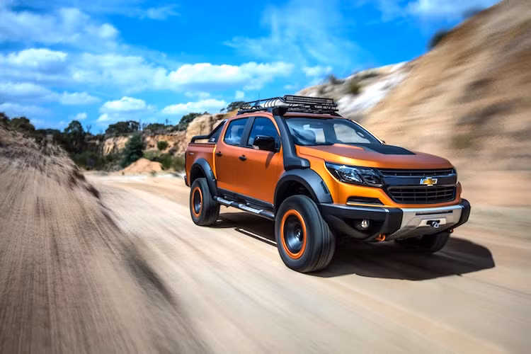 Chiếc Chevrolet Colorado 2017 cũng được dự đoán sẽ vẫn sử dụng động cơ diesel tăng áp Duramax, 4 xi-lanh thẳng hàng dung tích 2.8L như hiện nay, tuy nhiên có thể sẽ được Chevrolet nâng cấp nhẹ.