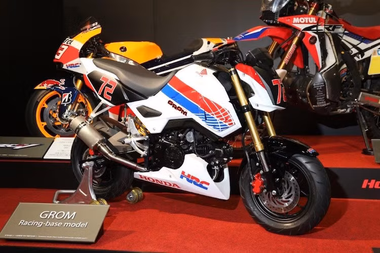 Phiên bản xe đua Honda Grom, hay Honda MSX125 mới được phát triển bởi chính công ty con chuyên sản xuất "xe đấu" HRC (Honda Racing Corporation) của hãng.