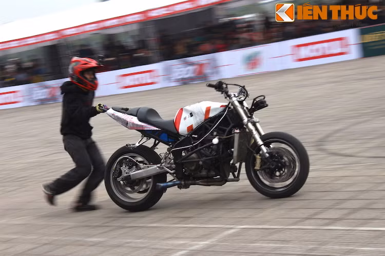 Quyết định "chơi cống hiến" của ViettuanGC đã khiến anh cố gắng thực hiện những kỹ thuật biểu diễn khó khăn nhất nhưng không thành công, khiến tổng điểm số bị trừ khá nhiều. Tuy nhiên, ViettuanGC chia sẻ rằng anh hoàn toàn không cảm thấy tiếc chức vô địch năm 2016 mà chỉ thấy thất vọng vì không thể cống hiến cho khán giả một bài biểu diễn hoàn hảo.