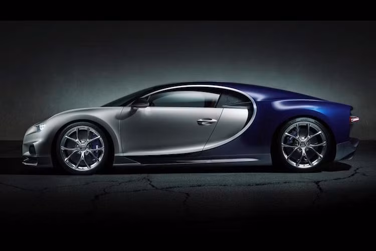 Đúng như những dự đoán và hình ảnh lộ diện trước đây, thiết kế của siêu xe Chiron sẽ dựa trên mẫu concept Vision Gran Turismo đã từng được Bugatti ra mắt vào năm ngoái.