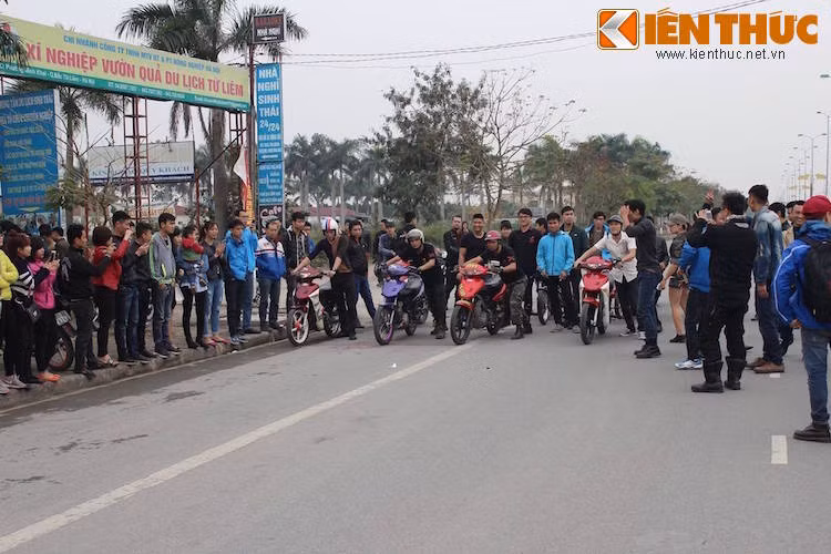 Không chỉ cùng nhau tụ họp, các thành viên XTeam và những người bạn đã cùng nhau tham gia vào các hoạt động lý thú trong ngày lễ kỷ niệm.