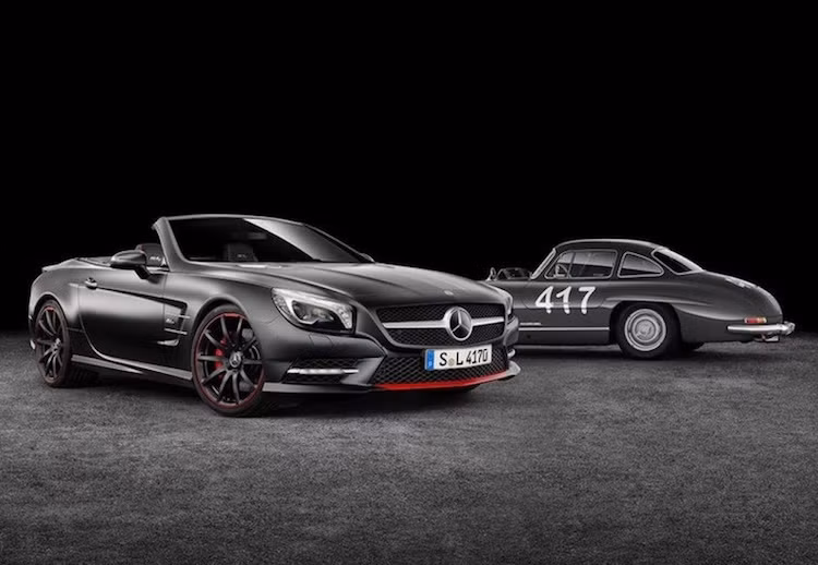Khi Mercedes 300SL ra đời vào năm 1954, nó là một siêu xe mang tính cách mạng. Tuy nhiên "hậu bối" của nó ngày nay là Mercedes SL-Class chỉ là một mẫu xe du lịch mui trần sang trọng bình thường.