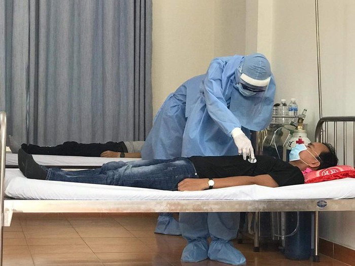 Công dân có biểu hiện nhiễm bệnh sẽ được đưa vào chăm sóc tại khu cách ly đặc biệt. Ảnh: HOÀNG GIANG