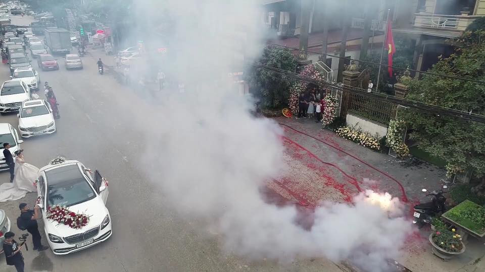 Cong an xac minh vu dot phao no 