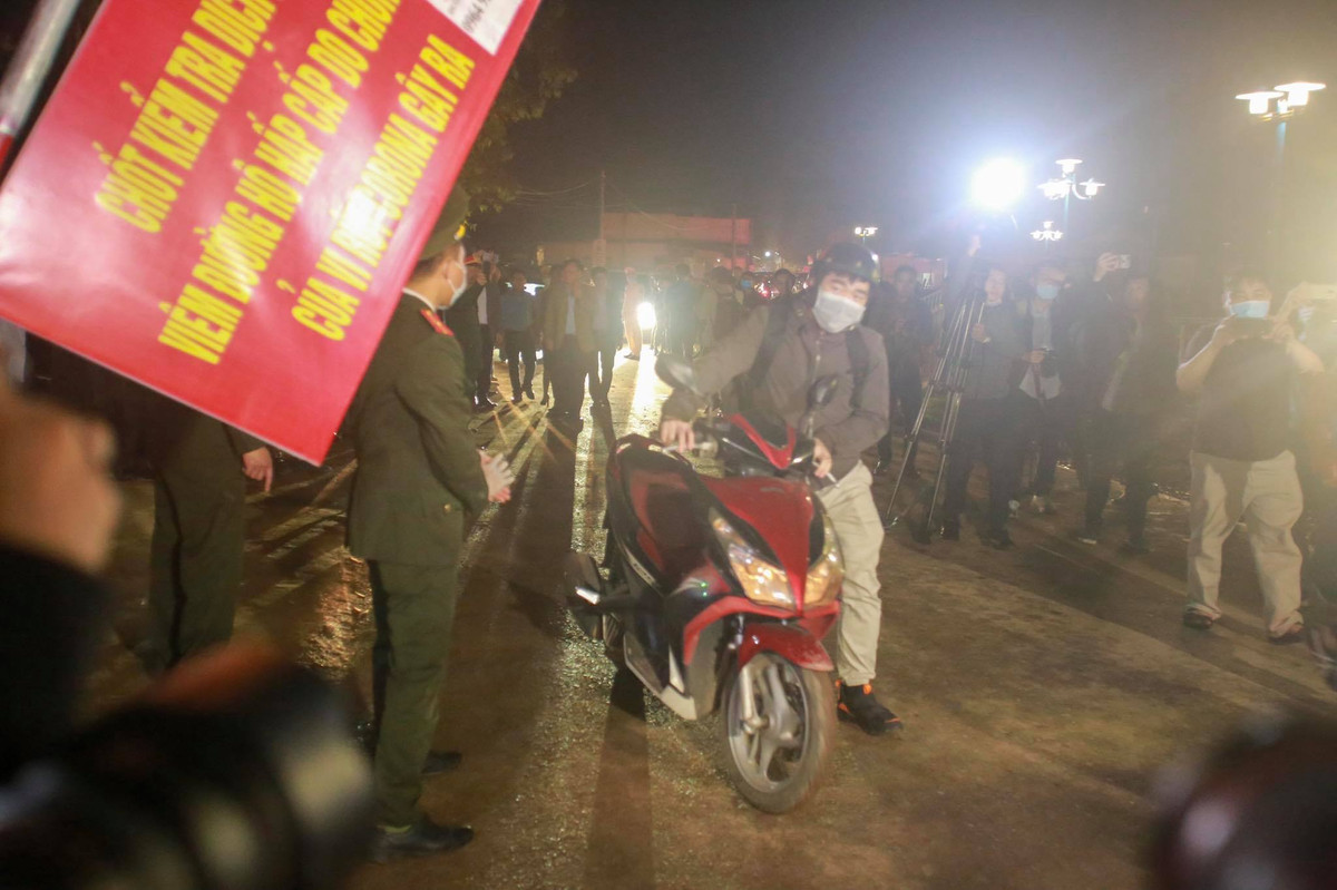 Xã Sơn Lôi được khoanh vùng, cách ly dịch từ ngày 12/2 sau khi có 6 trường hợp dương tính với chủng virus có nguồn gốc từ Vũ Hán (Trung Quốc).