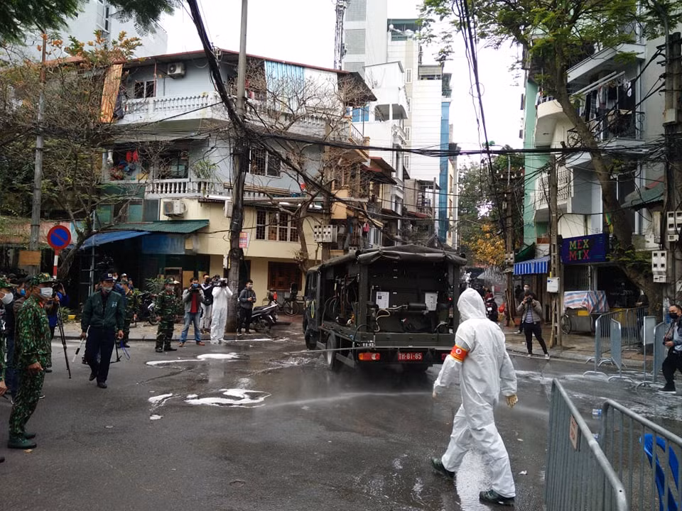 Bệnh nhân được Bệnh viện Bệnh nhiệt đới Trung ương xét nghiệm ngày 6/3/2020 và cho kết quả dương tính với vi rút COVID-19 bằng phương pháp xét nghiệm Realtime RT-PCR. 