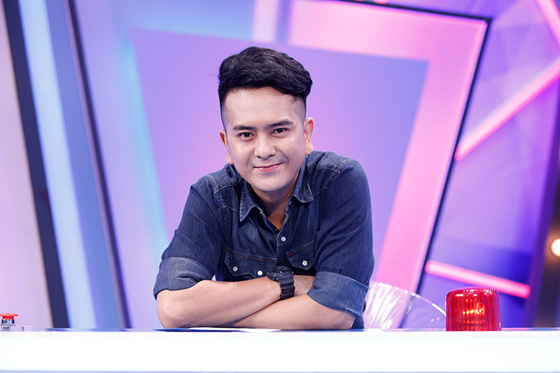 Khi nghe thuat khong con mau mo, nam nghe si chon ban hang online-Hinh-2