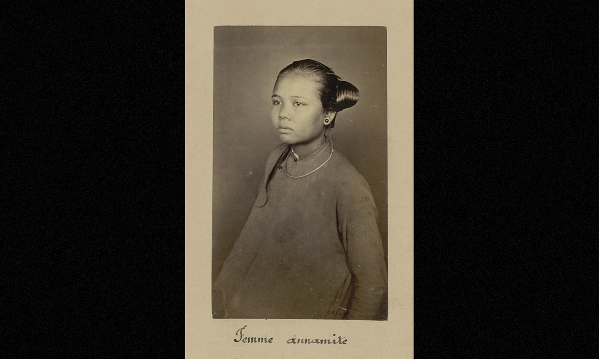 Ảnh bán thân của một người phụ nữ Nam Kỳ. (Nguồn: Émile Gsell)