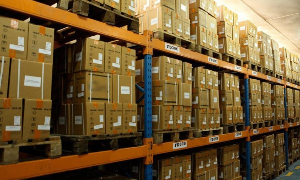 Tuy nhiên, như các nhà nghiên cứu lưu ý, sự hỗn loạn chính trị xã hội toàn cầu chắc chắn sẽ có ảnh hưởng tới hoạt động dự trữ và phân phối thực phẩm của các nước có "tương lai lạc quan" trong chiến tranh hạt nhân như Australia và New Zealand. (Nguồn: VietnamBiz)