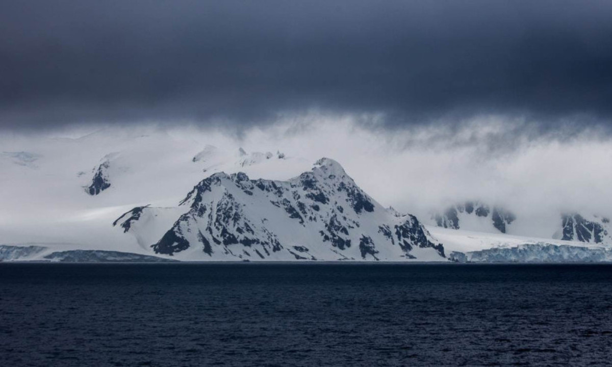 Vậy nên càng khó để người ta tìm ra câu trả lời cho sự xuất hiện và biến mất của chiếc xuồng. Đây có lẽ là câu hỏi sẽ cần rất nhiều thời gian và công sức của các nhà khoa học. (Nguồn: Pickvisa)