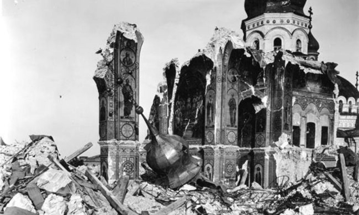 Công trình kiến trúc tuyệt đẹp này sau đó đã bị phá hủy tan hoang trong Thế chiến II. (Nguồn: ranker.com)