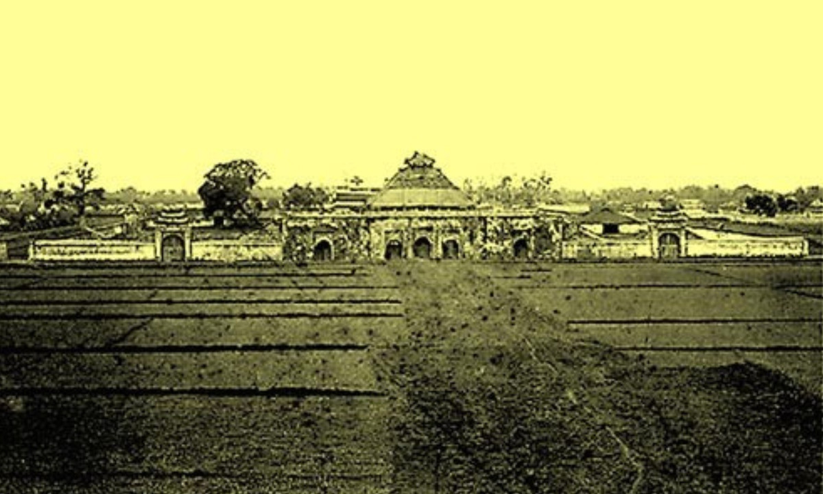 Toàn cảnh Hoàng thành nhìn từ Đoan môn.