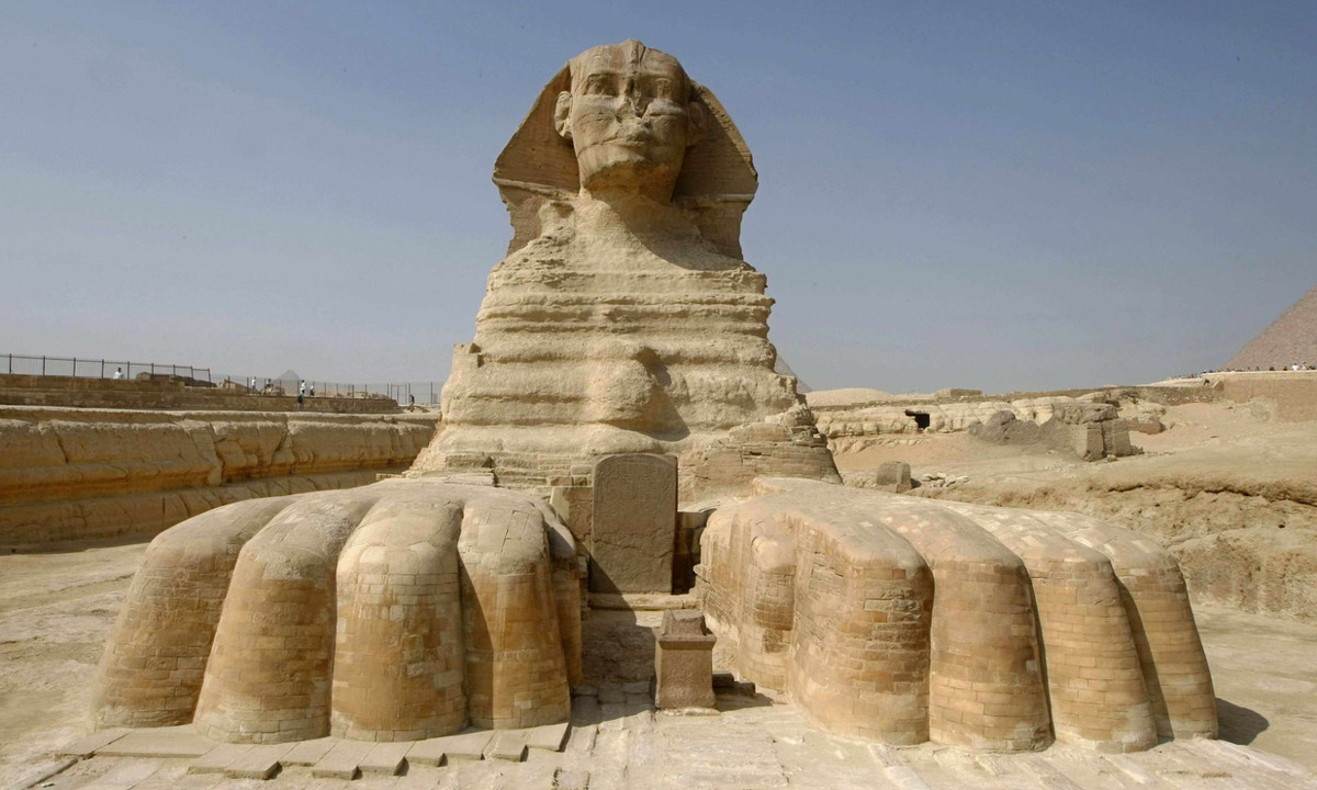 Tuy nhiên, phát hiện này đã nhanh chóng bị bưng bít bởi Tổng thư ký Hội đồng Khảo cổ Tối cao (Ai Cập) đã cho ngừng tất cả các trao đổi thông tin về khám phá này dưới ảnh hưởng của các đạo luật ‘an ninh quốc gia’ của Chính phủ Ai Cập. (Nguồn: Việt Giải Trí)